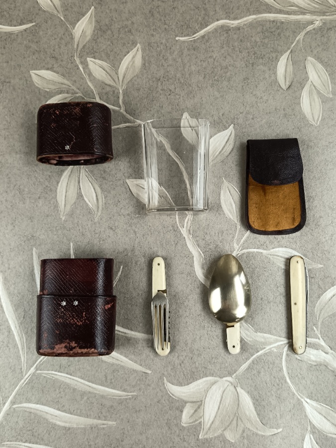 Victorian Folding Campaign Cutlery Set in Morocco Leather Case (5).jpg